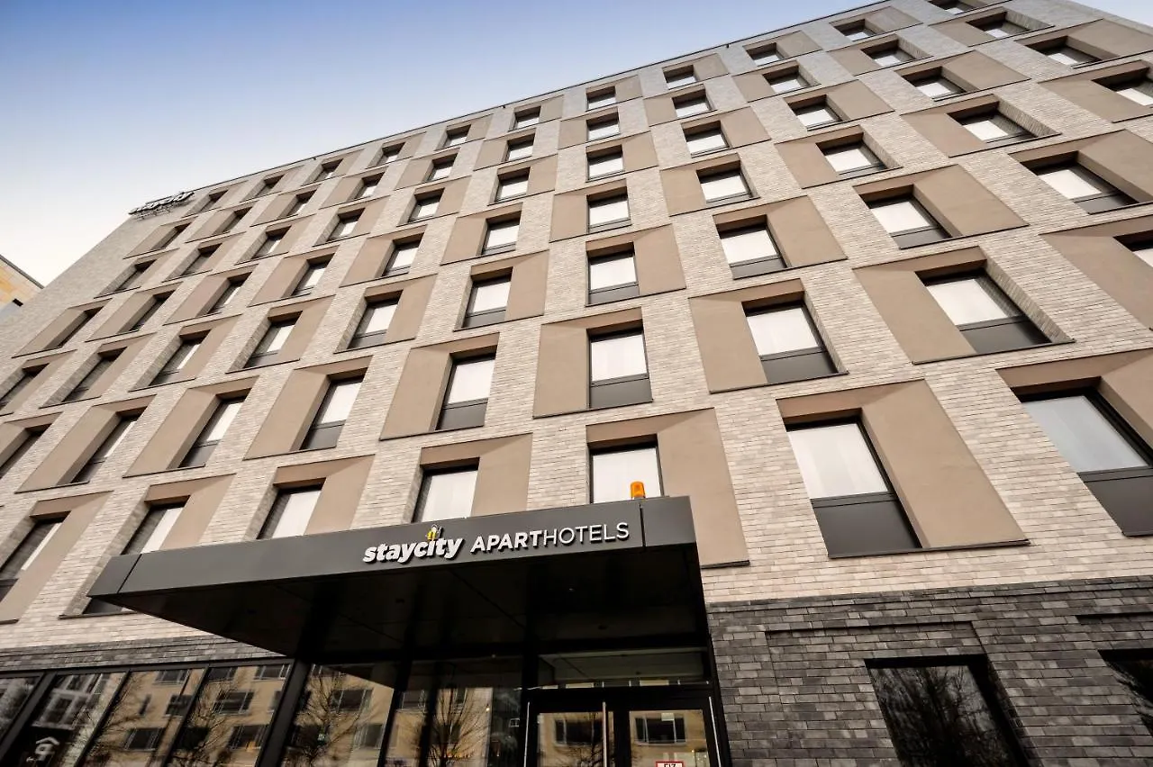 Staycity Aparthotels Frankfurt Airport Frankfurt am Main 4*,